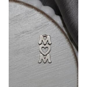 James Avery Sterling Love You Heart Mom Charm 1.29G / 0.6in